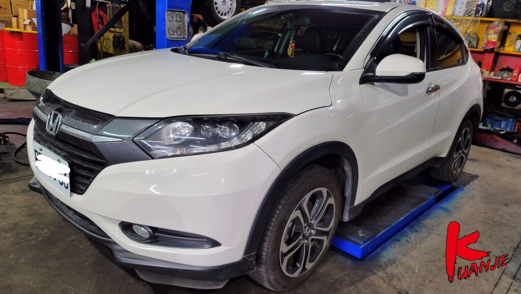 HONDA HRV 定期保養保養 皮帶 空氣冷氣機油心