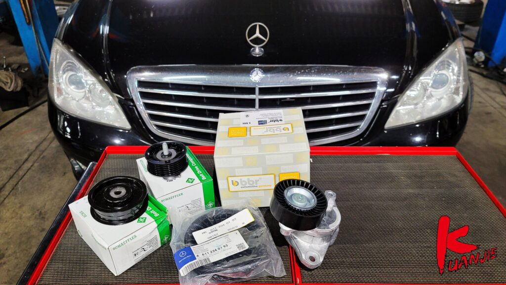 BENZ W220 S350 電瓶燈亮 引擎燈亮 引擎異音燒焦味綜合皮帶固定墮倫調整墮倫