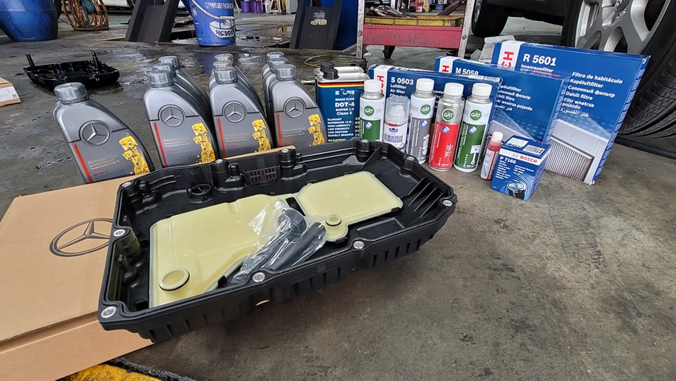 BENZ GLC220 M274 X254 剎車燈亮正廠剎車來令片 九速變速箱油大保養更換