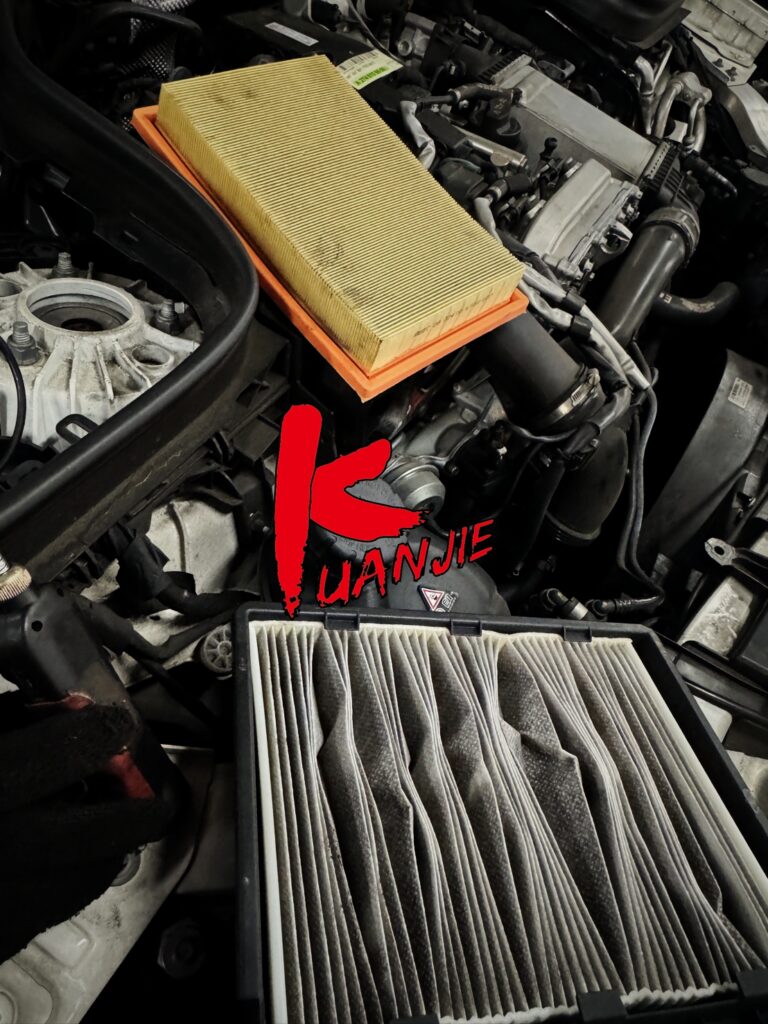 BENZ GLC220 X254 機油空氣冷氣心更換定期保養GAT化學品 (1)