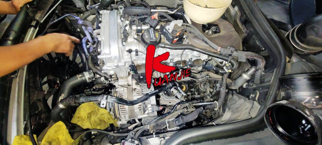 BENZ E200 W213 M264引擎燈亮 溫度過高 漏水處理 水管更換