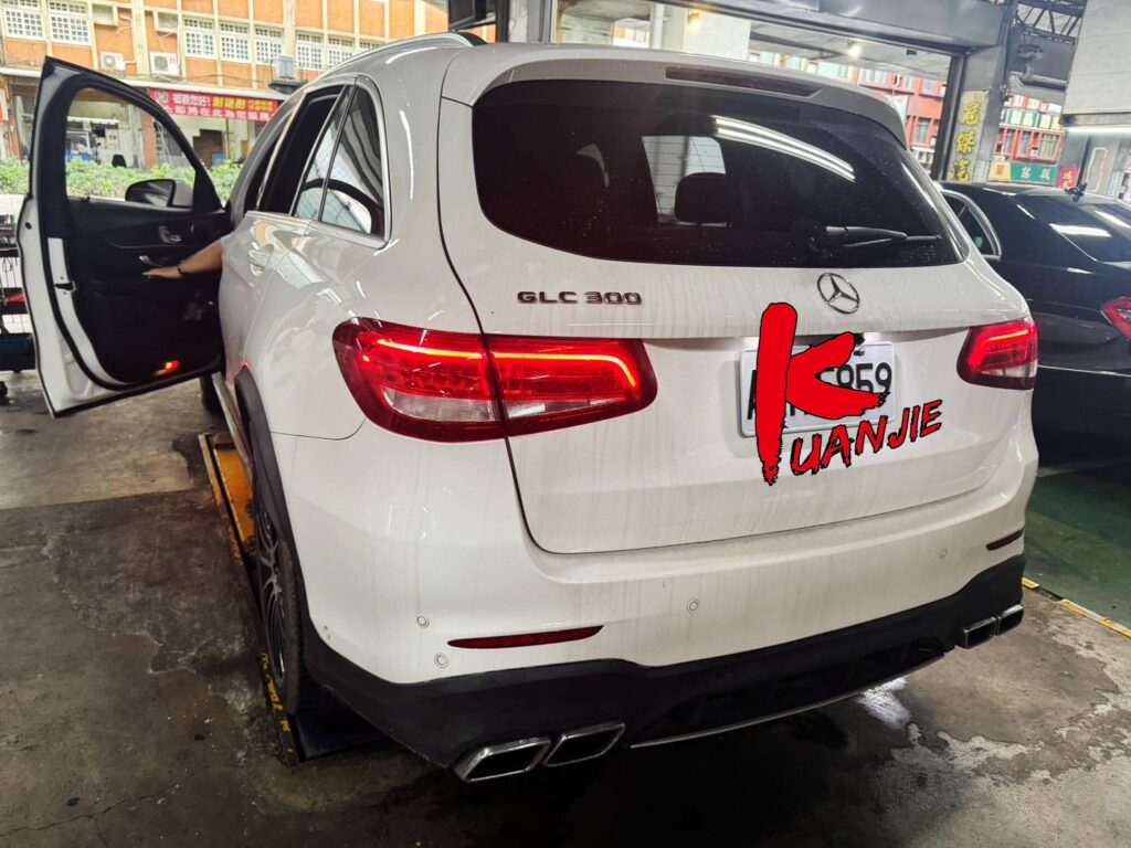 BENZ賓士GLC300 X253 X254駕駛電動窗按鈕沒反應窗戶下降打不開