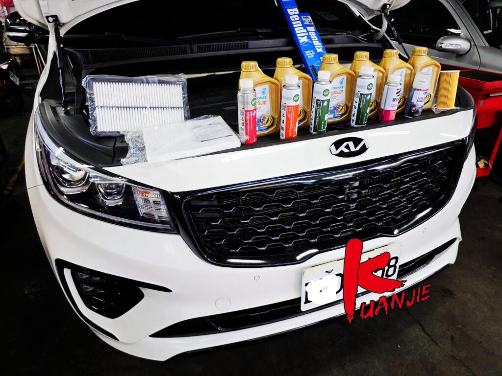 2019 kia carnival 2.2 tdi (專業定期保養服務 機油心冷氣心更換 GAT化學品)