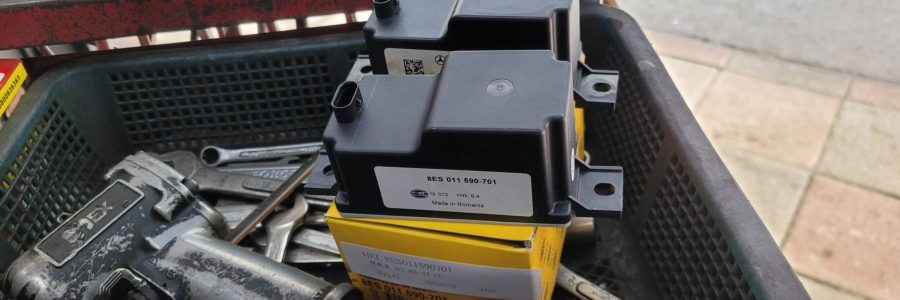 BENZ GLC200 M274 X254 排檔故障 輔助電瓶更換