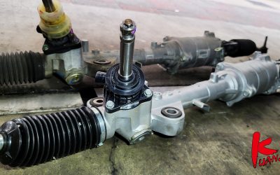 MAZDA6 方向盤變重卡卡無法回正有異音